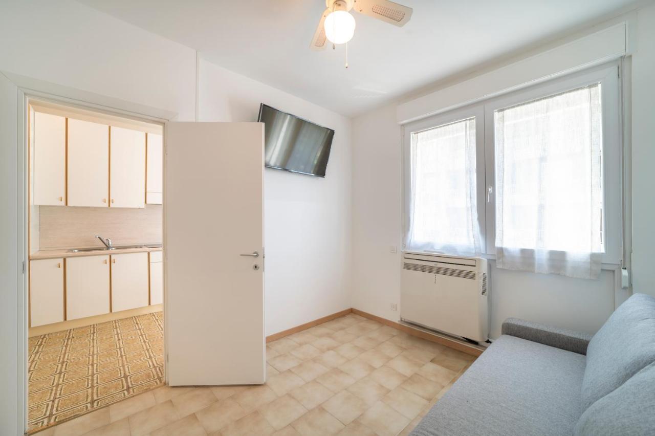 Da Gaby Apartment Линяно Сабиадоро Екстериор снимка